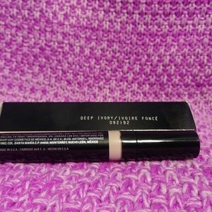 Mary Kay Concealer